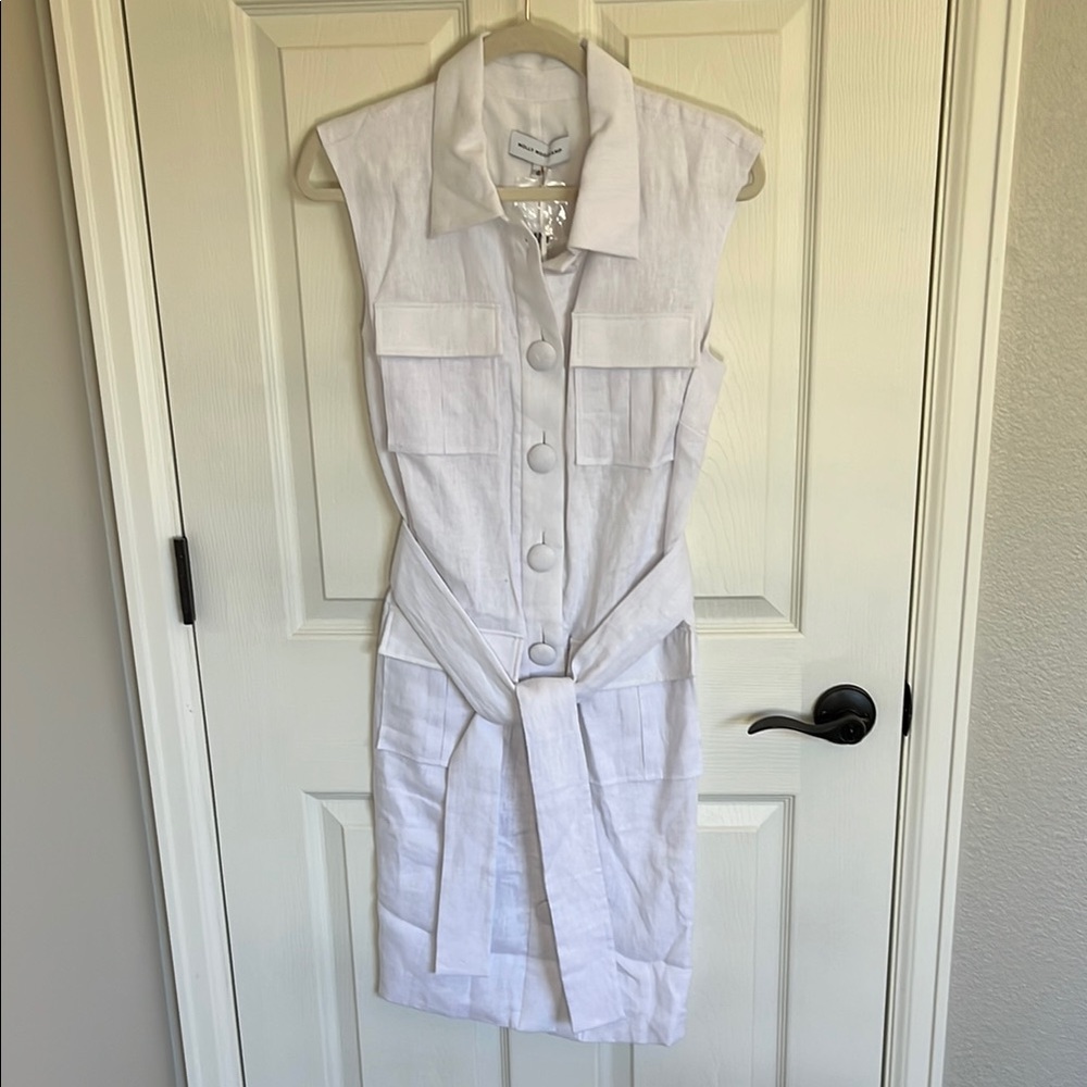 NWT Molly Moorkamp Natasha Shift in White Linen SZ 4 (runs large more size 6)